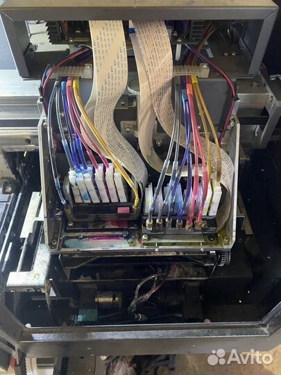 Широкоформатный экосольвентный принтер