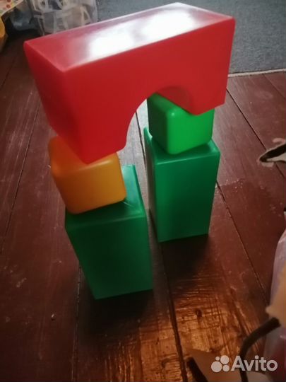 Детские игрушки кубики