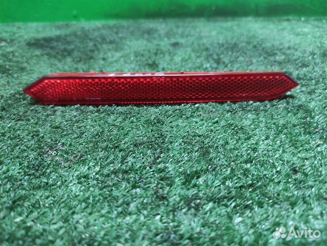 Отражатель бампера заднего правый Honda Civic 5D