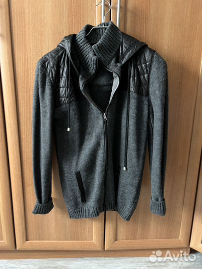 Мужская кофта на молнии