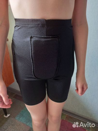 Защитные шорты для фигурного катания наколенники