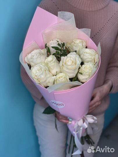 Букет из 9 белых Роз Эквадор в фоамиране 50 см