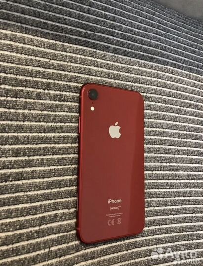 iPhone Xr, 64 ГБ