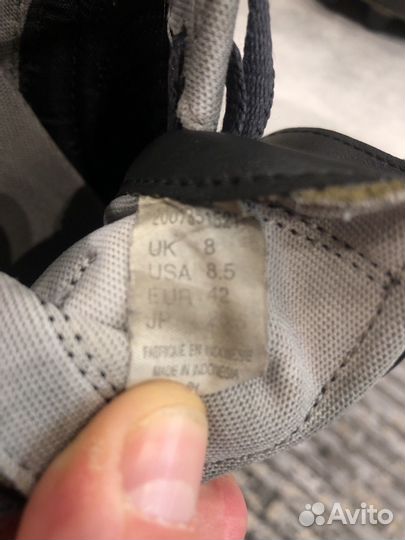 Футбольные бутсы