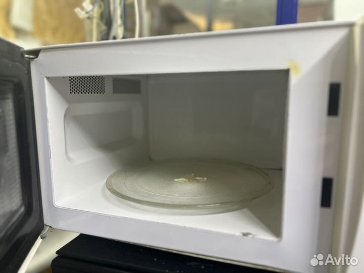 Микроволновая печь