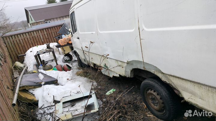 Mercedes-Benz T1 2.9 МТ, 1993, битый, 999 999 км