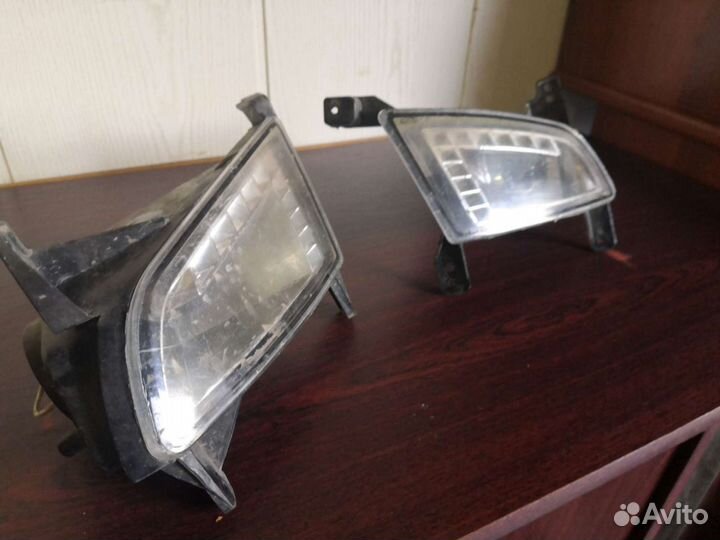 Противотуманки фары