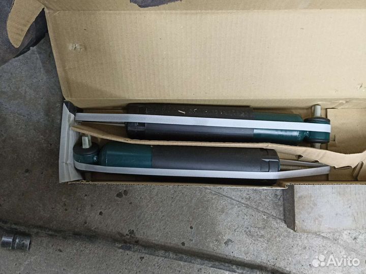 Амортизатор перед Delphi для Газ Соболь