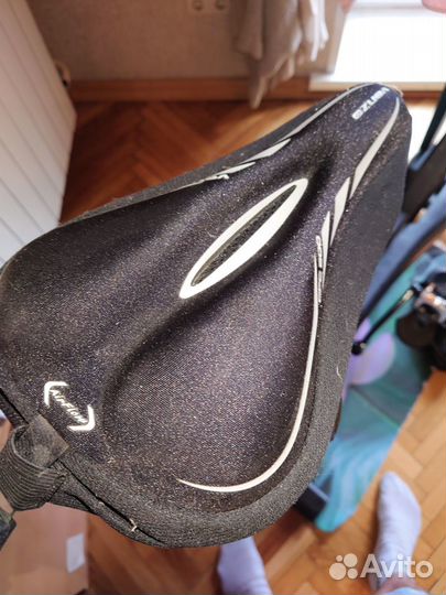 Чехол гелевый для велосипедного седла venzo GFC200