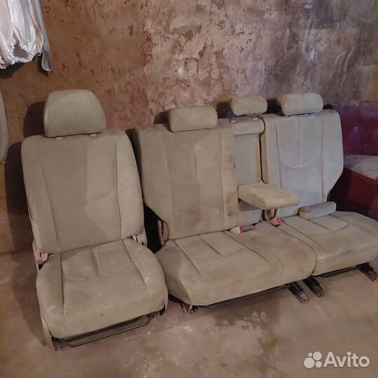 Toyota harrier сиденья