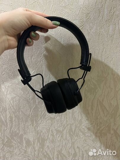 Беспроводные наушники