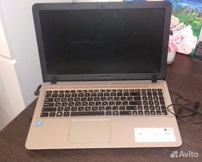 Asus vivobook D540M