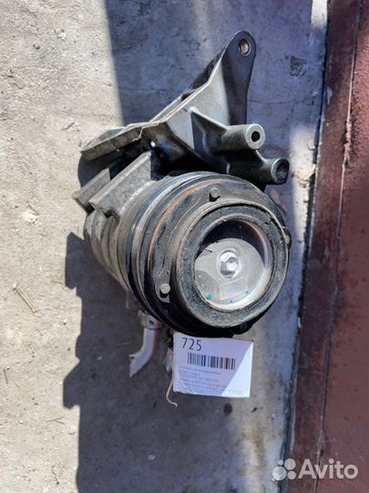 Компрессор кондиционера Subaru Legacy