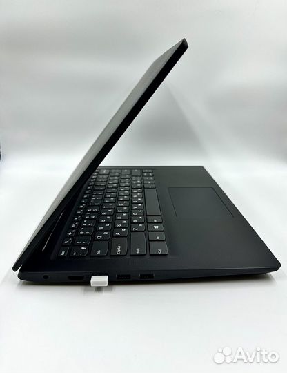 Ноутбук lenovo V14-ADA