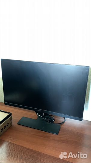 Монитор BenQ
