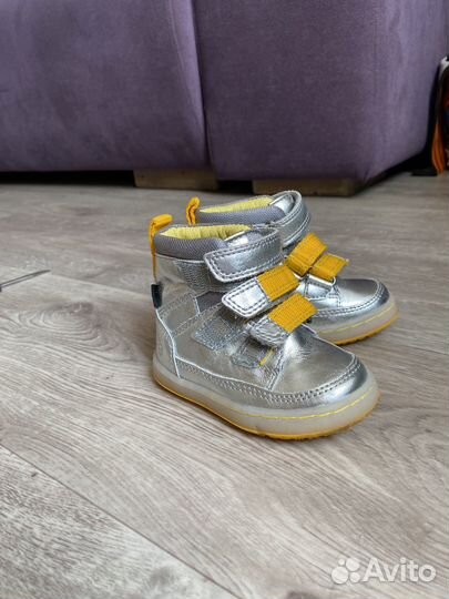 Ботинки демисезонные для девочки 18-20 р, H&M