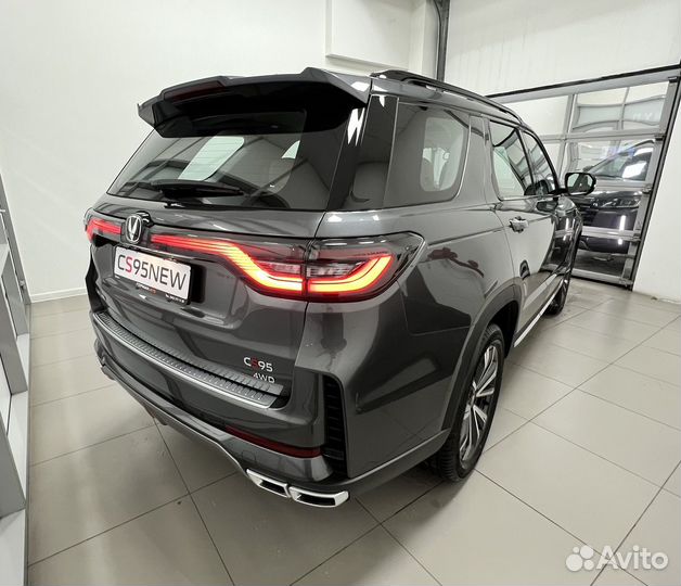 Changan CS95 2.0 AT, 2024