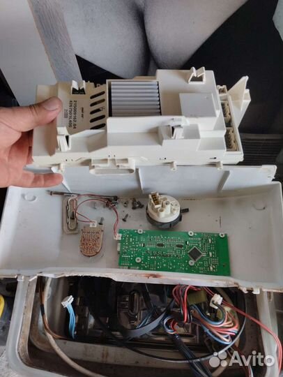 Стиральная машина на запчасти Аристон