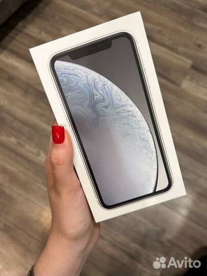 iPhone Xr, 64 ГБ