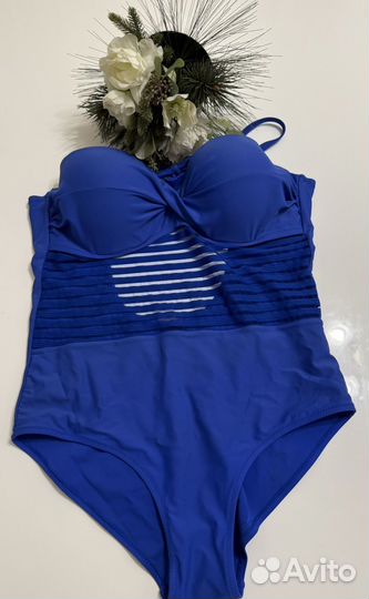 Купальник женский слитный 52- 54-56