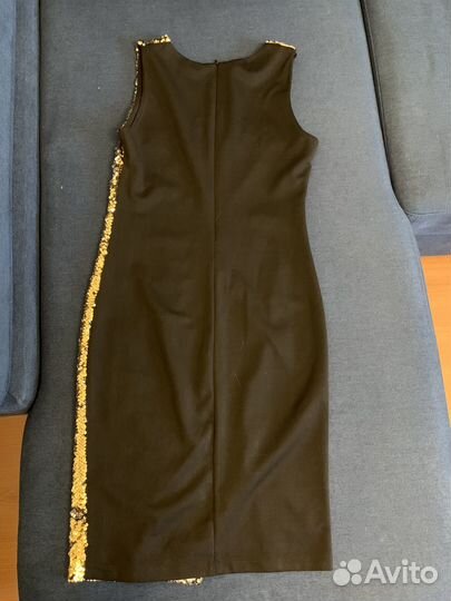 Платье праздничное