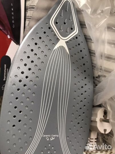 Утюг с отпаривателем. Парогенератор. Отпариватель