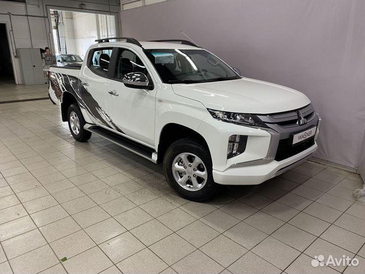 Mitsubishi L200 2.4 AT, 2022, 490 км