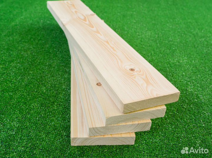Доска строганая. Порода: Ель, Размеры: 45x195, Сорт: ав