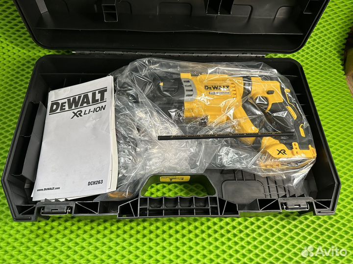 Перфоратор dewalt dch 263 +кейс