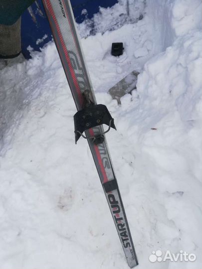 Лыжи беговые 185 см