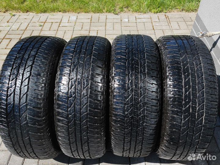 Yokohama Geolandar A/T G015 245/65 R17