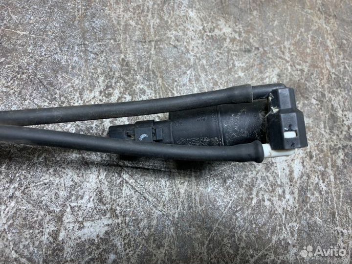 Насос омывателя Peugeot 207 хэтчбек 8HZ (DV4TD)