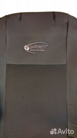 Авто чехлы на Volkswagen Jetta 5 2005г без подл