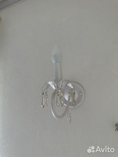 Люстра и бра