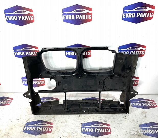 Воздуховод радиатора передний BMW 5 E-39