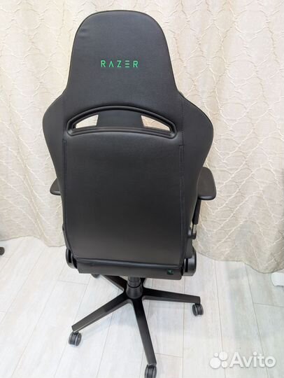 Игровое кресло - Razer Enki