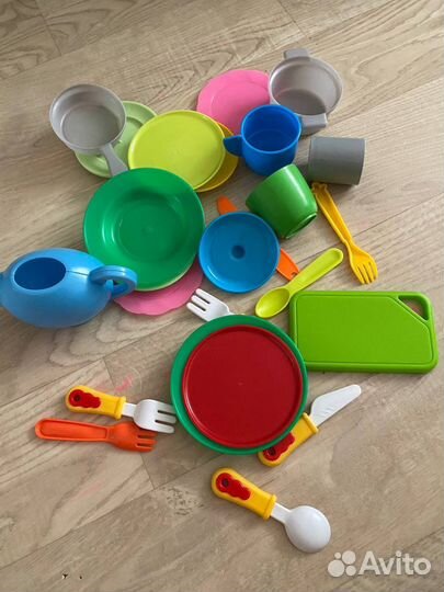 Детская игрушечная Кухня