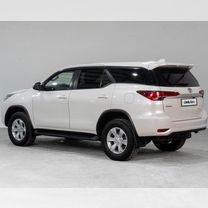 Toyota Fortuner 2.7 MT, 2019, 68 666 км, с пробегом, цена 3 759 000 руб.