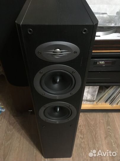 Celestion F30 напольная акустика