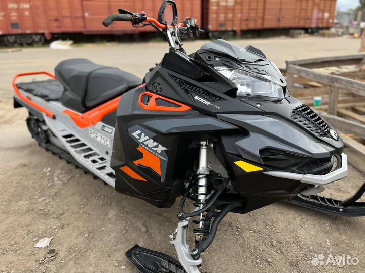 Снегоход Lynx 49 Ranger Pro 600r E-tec