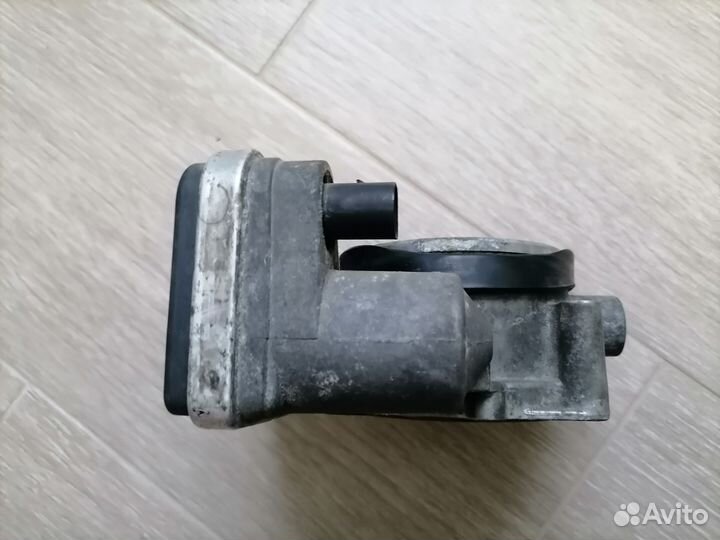 Заслонка дроссельная электрическая BMW X5 E53 2000