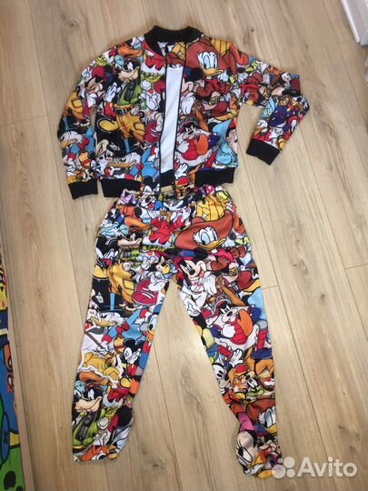 Спортивный костюм