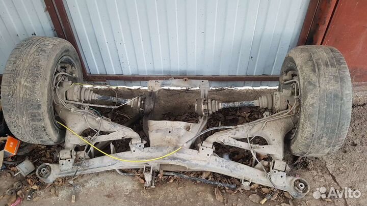 Продам заднюю балку/подрамник/мост бмв е32