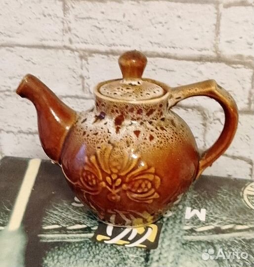 Чайник и чашечка. Керамика. СССР