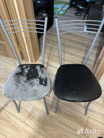 Стол кухонный