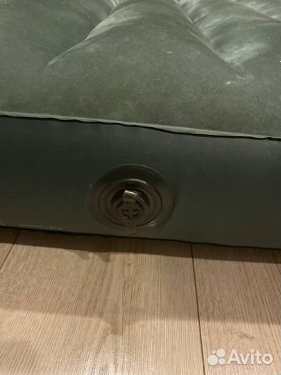 Двуспальный надувной матрас