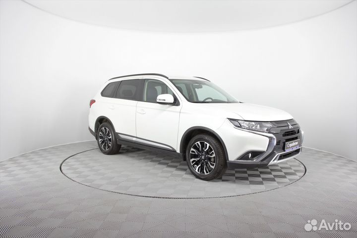 Mitsubishi Outlander 2.4 CVT, 2021, 37 132 км