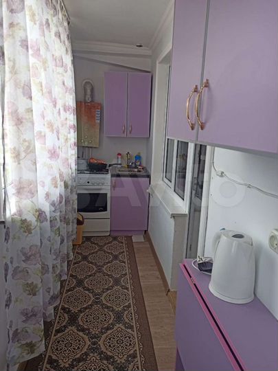 2-к. квартира, 33 м², 3/5 эт.