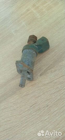 Форсунка пускавая