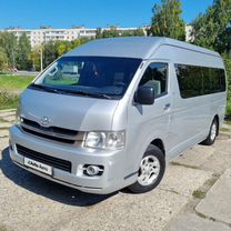 Toyota Hiace 2.7 MT, 2010, 500� 000 км, с пробегом, цена 2 600 000 руб.